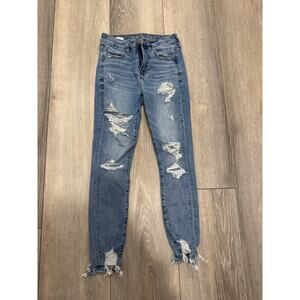 American eagle High rise Jegging distressed light wash size 4